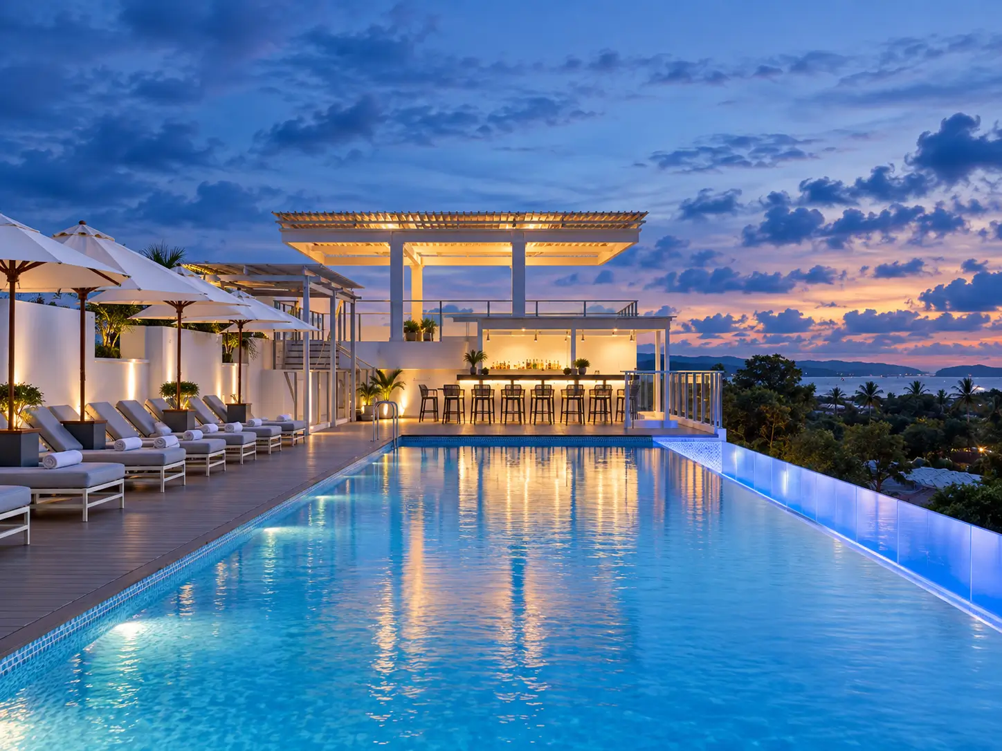 Hotels & Resorts